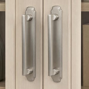 Tiradores de níquel cepillado para armarios, manijas de aleación de zinc para cajones, pomos con placa trasera decorativa, herrajes para armarios de cocina.