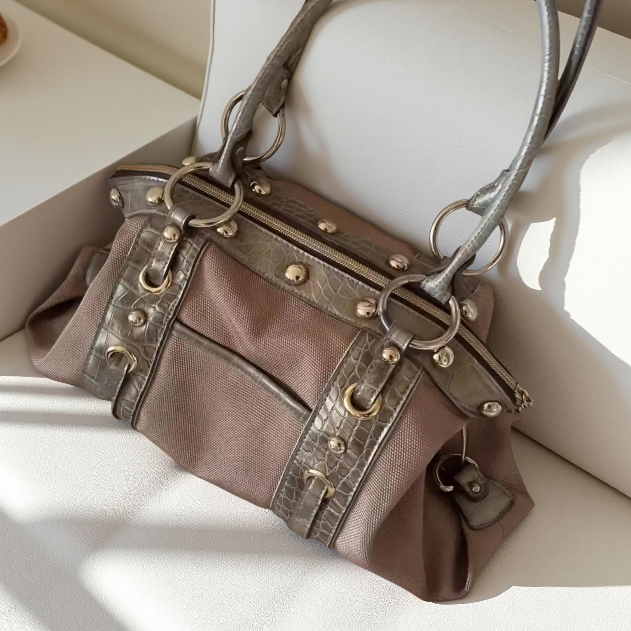 Y2k handbag large - 日本 BCBG ステッチデザイン レザー ハンドバッグ 
