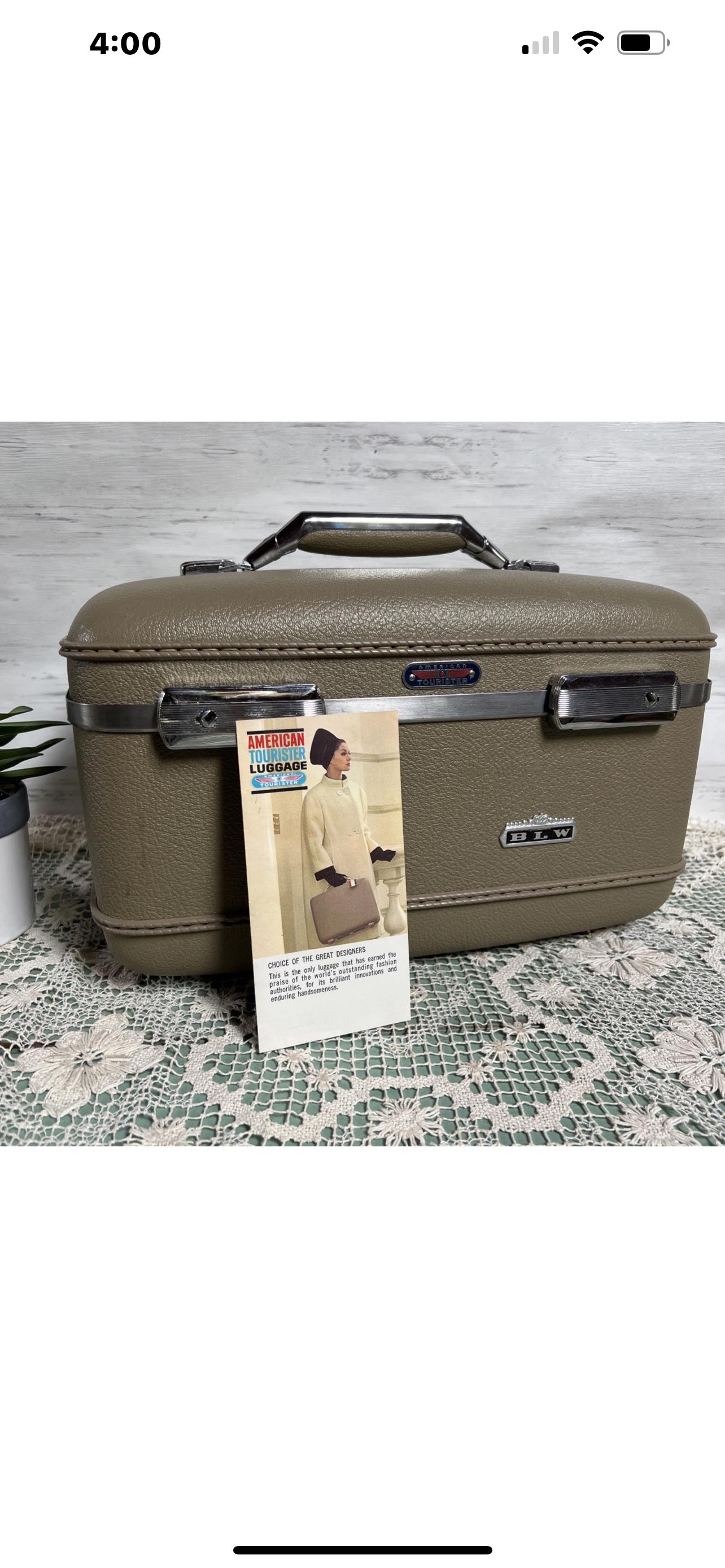 American Tourister Cosmetic Case