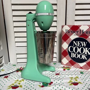 Jadeite Green Hamilton Beach Milkshake Mixer Drinkmaster 