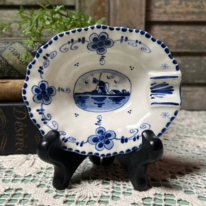 Blue Delft Ashtray Holland * Blue and White Dutch Ash Tray Trivet
