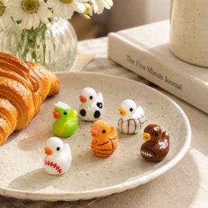 Miniatura de Pato, Figura Esportiva de Futebol/Rúgbi, Decoração de Mesa em Resina