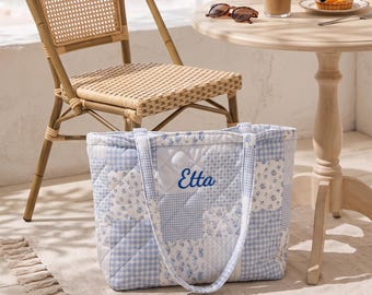 Personalized Weekend Travel Tote, Custom Quilted Floral Tote Bag, Embroidered Overnight Bag, Vacation Essentials Bag for Women