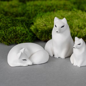 Arctic fox figurine kit, polar fox, white fox, miniature animals, art doll animal, fox sculpture, polar fuch, fox pack image 1