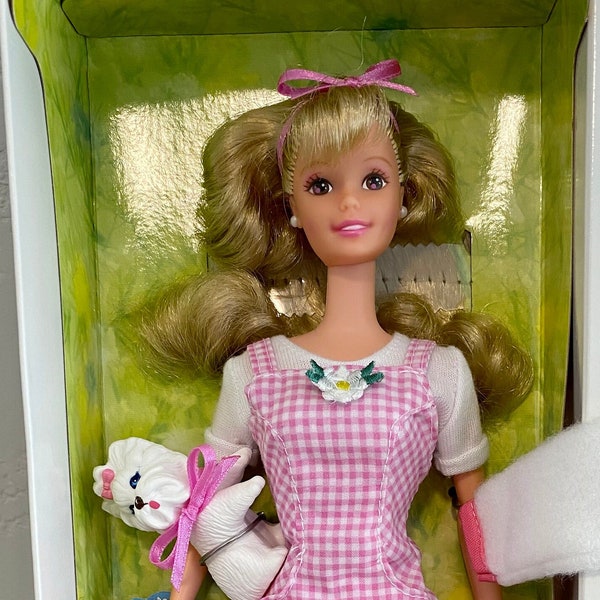 Barbie doll - Hudson Bay - On Bay doll - New In Box