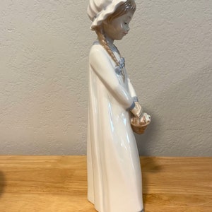 MAY SPECIAL Lladro porcelain, Spain, Figurine, Girl with basket image 10
