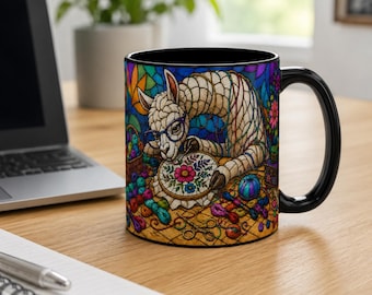 Taza de café de vidriera con bordado de llama