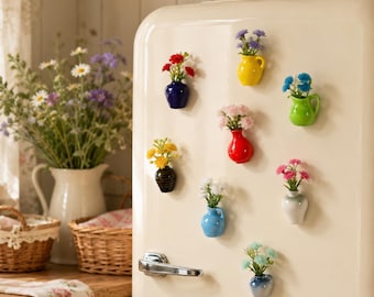 Mini magneti a forma di vaso in ceramica, perfetti per decorare il frigorifero, come elegante complemento d'arredo per la cucina e come regalo originale.