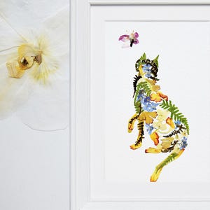 Stampa con cornice, gatto, fiori pressati, gatto, fiori secchi, arte murale, botaniche pressate, fiori, gatto e farfalla, arte floreale secca, arte murale