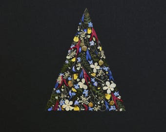 Pressed Flower Christmas Tree Art, Dried flowers wall art on black paper