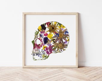 Skull Print pressed flower, Botanical Gothic Wall Decor, Floral Anatomy Artwork