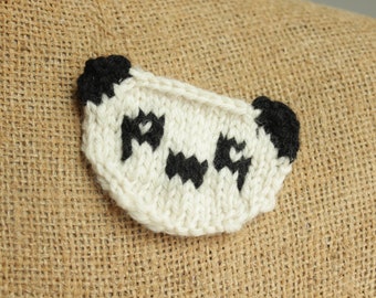 Max Panda Pin Knitting Pattern