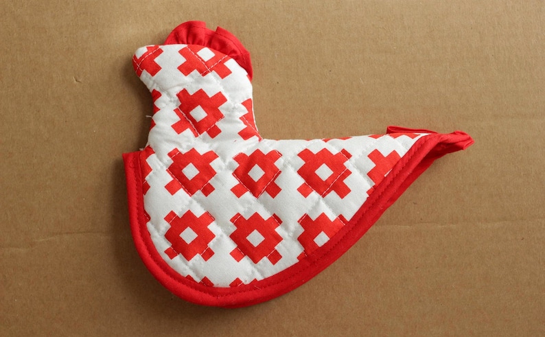 Chicken Potholder Pattern Oven Mitt Pattern Bowl Holder Hot Pad Kitchen Sewing Pattern Vintage Chicken Housewarming Gift image 1