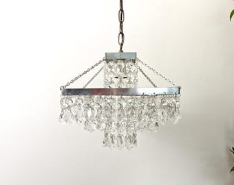 Mid Century Chrome Crystal Chandelier / Retro Square Waterfall Ceiling Light / 70s Hollywood Regency Pendant Lamp / Vintage Hanging Fixture