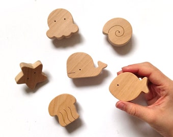 Nursery Dresser Knobs Ocean Life, Wooden Drawer Pulls for Kids' Furniture Sea Animals, Star, Shell - 1 pcs