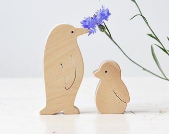 Pinguin Familie aus Holz - Mutter und Baby Figuren - Montessori Holz Spielzeug, Meerestiere Pinguine