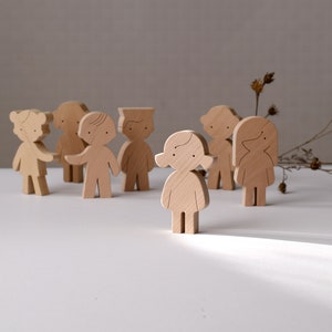 Waldorf natural wooden dolls People figures image 4