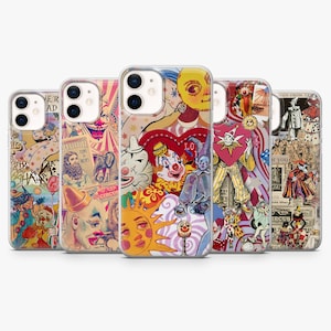 Puede incluir: Una colección de cinco fundas transparentes para teléfono con diseños de circo vintage. Cada funda muestra un collage único de payasos, anuncios antiguos e ilustraciones caprichosas en colores vibrantes. Las fundas están diseñadas para un smartphone.