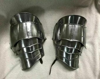 Mittelalter Schulterpanzer Ritter Schulterpanzer Paar Ritter Larp Halsberge aus Stahl 18 mm Rüstung