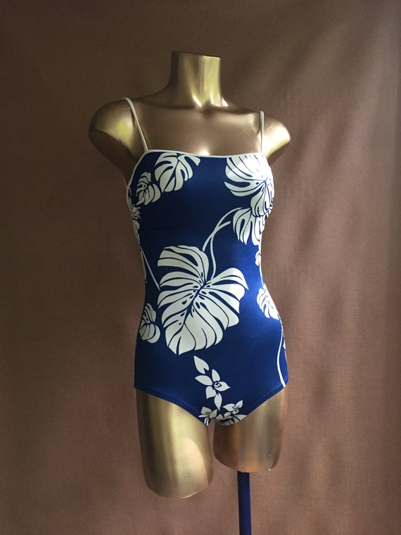deweese design vintage blue floral foliage bathing