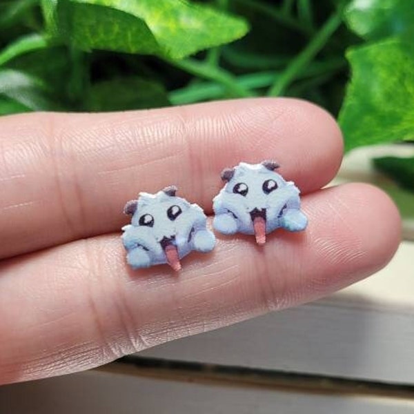 Cute Poro earrings// Stainless steel, resin, plastic.