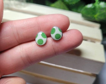 Video game Egg stud earrings// Stainless steel, resin, plastic.
