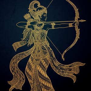 Puede incluir: Una ilustración de líneas doradas sobre un fondo oscuro que representa una figura con vestimenta tradicional sosteniendo un arco y una flecha. La figura lleva un tocado ornamentado, un corpiño estampado y una falda larga con elementos de tela fluida.