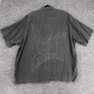 Vintage Tommy Bahama silk camp shirt men's XXL loop collar Hawaiian resort image 5