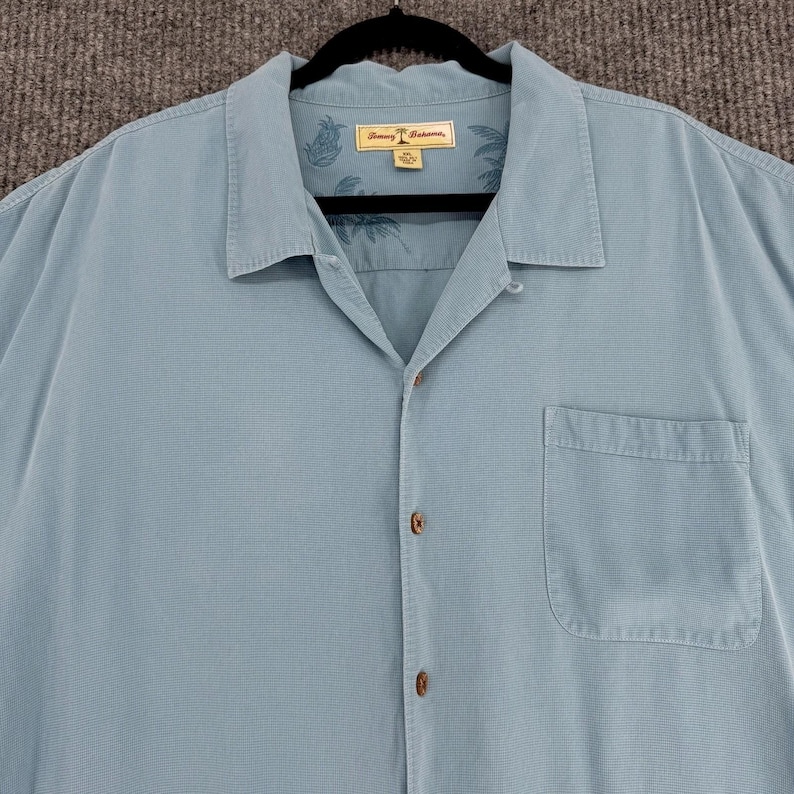 Vintage Tommy Bahama men's silk camp shirt loop collar blue XXL coconut buttons image 1