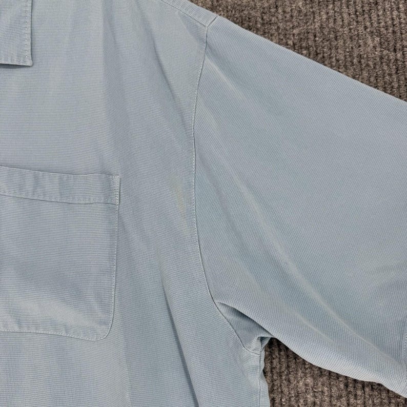 Vintage Tommy Bahama men's silk camp shirt loop collar blue XXL coconut buttons image 5