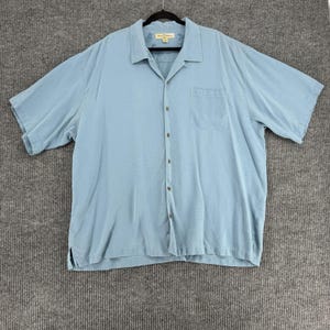 Vintage Tommy Bahama men's silk camp shirt loop collar blue XXL coconut buttons image 2