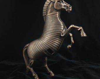 Trojanisches Pferd – Inspiriert vom Film „Odyssee“ von Christopher Nolan | Figur des Trojanischen Pferdes | Handbemalte Dekoration im Stil der griechischen Mythologie | Sammlergeschenk