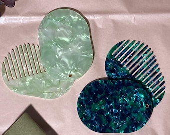Personalized Pocket Mirror Comb, Custom Name Acetate Travel Comb, Bridesmaid Proposal Gift, Bridal Shower Favor for Her