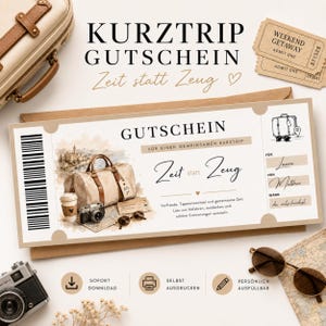 Könnte beinhalten: Ein rechteckiger Geschenkgutschein im Design eines Reisetickets mit dem Text "GUTSCHEIN" und "Zeit statt Zeug". Er zeigt eine Aquarellillustration einer Reisetasche, einer Kamera, eines Kaffeebechers und einer Sonnenbrille.