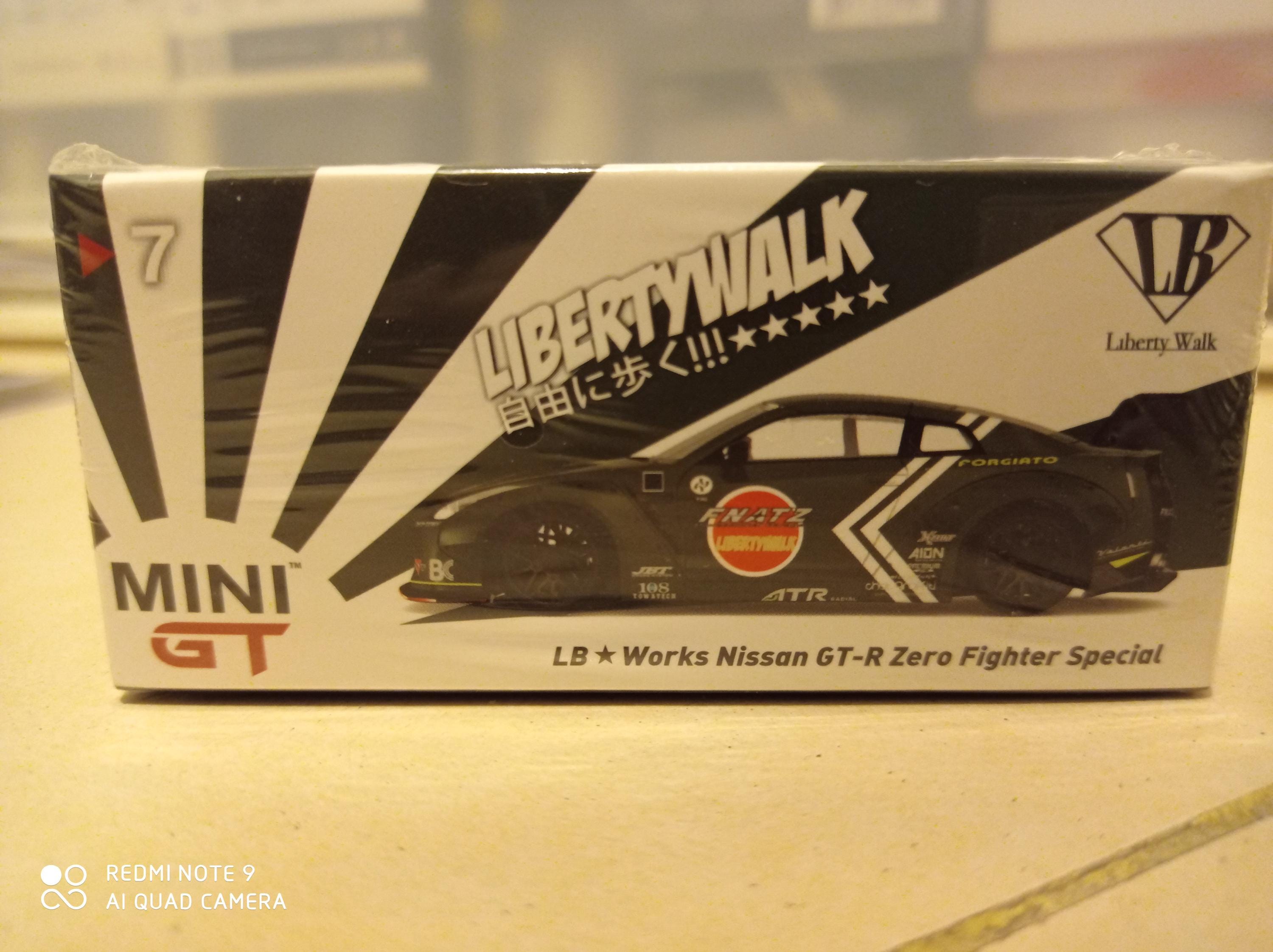 Mini GT #7 (box Version) LBWK Nissan GT-R (R35) Zero Fighter