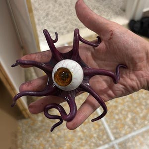 Alien Earth: trypanohyncha Ocellus Xenomorph | Handmålad hartsfigur | Samlarobjekt för sci-fi-skräck | Alien-fanpresent / bio