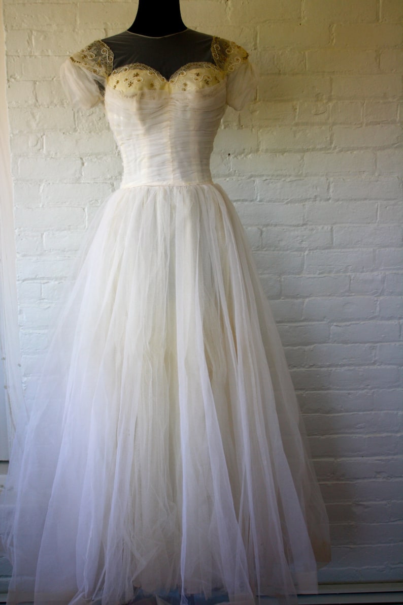 Vintage Wedding Dress Buttons On Back