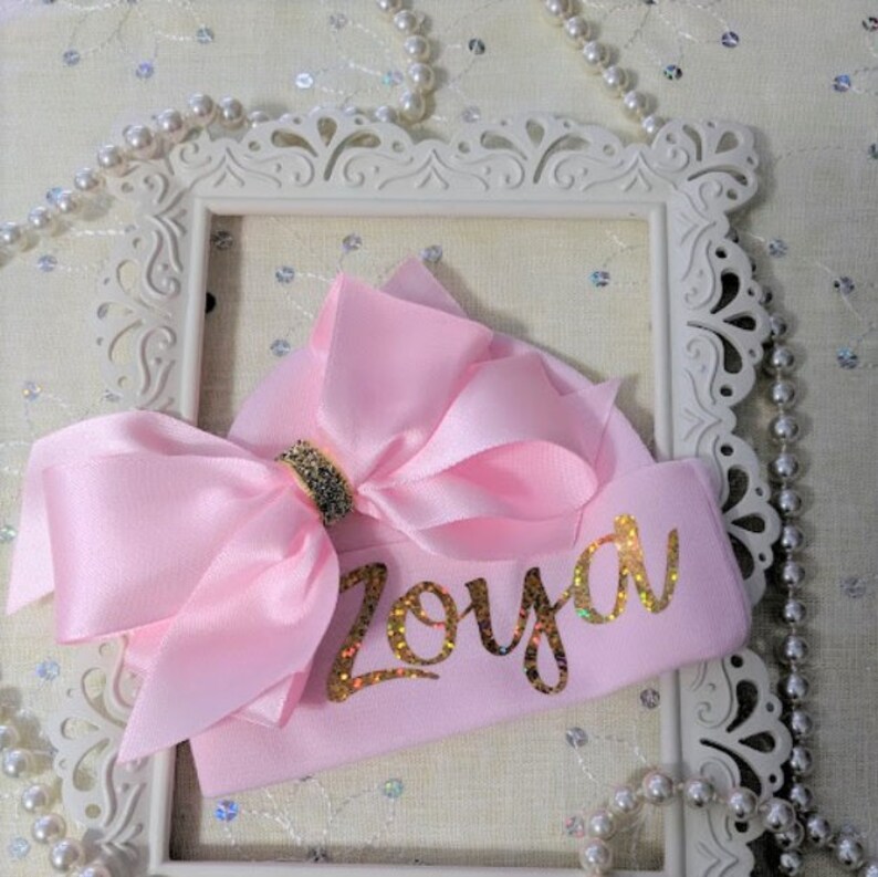 vinyl name hat New born hospital hat coming home pink baby hat. baby girl personalized beanie satin bow hat for baby