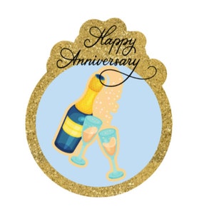 Puede incluir: Gr&aacute;fico de aniversario con marco de purpurina dorada y fondo azul claro. La imagen presenta una botella de champ&aacute;n, dos copas y las palabras "Happy Anniversary" en una elegante escritura. El dise&ntilde;o es festivo y adecuado para una ocasi&oacute;n especial.
