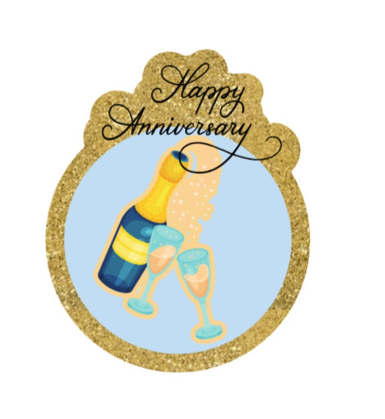 Puede incluir: Gr&aacute;fico de aniversario con marco de purpurina dorada y fondo azul claro. La imagen presenta una botella de champ&aacute;n, dos copas y las palabras "Happy Anniversary" en una elegante escritura. El dise&ntilde;o es festivo y adecuado para una ocasi&oacute;n especial.