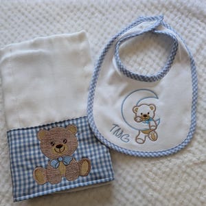 Personalized Baby Bib and Burp Cloth Set: Teddy Bear Theme
