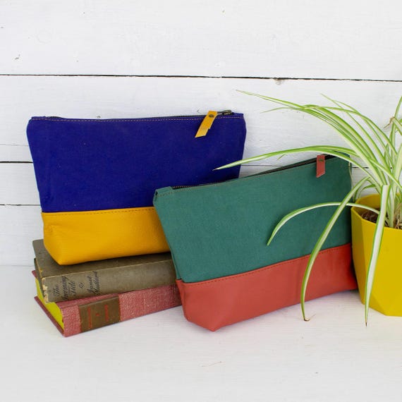Waterproof Canvas & Leather Wash Bag With Waterproof Lining, Great Travel Bag, Toiletry Bag, Make up Bag, Gift for Men or Women, Unisex - Etsy Waterproof Canvas & Leather Wash Bag With Waterproof Lining, Great Travel Bag, Toiletry Bag, Make up Bag, Gift for Men or Women, Unisex - Etsy