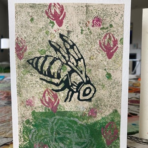 Botanical blank cards/Blank nature cards/Garden cards/all occasion cards for spring/custom made cards/Bee and flower block print cards/artsy