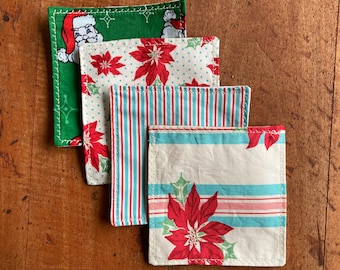 Reversible vintage quilted fabric Christmas coaster set of four, hand sewn Holiday fabric coaster set of 4 Christmas coaster gift set square