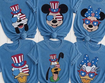 Magliette Disney per il 4 luglio, magliette patriottiche di Topolino e amici, magliette abbinate per la famiglia Disney, magliette di gruppo per il 4 luglio, abbigliamento carino per il viaggio a Disney