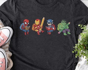 Maglietta Avengers per il ritorno a scuola, maglietta da lettura con supereroi Marvel, maglietta per insegnanti e amanti dei libri, maglietta per bambini di Spiderman e Iron Man, supereroe carino