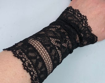Black lace tattoo bracelet, Goth wrist cuff, Lace victorian glove, boho lace bracelet, stretchy lace bracelet,wrist tattoo cover, lace cuff