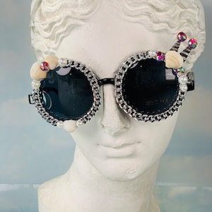 Spike Seashell Sunglasses, mermaid sunglasses, beach Sunglasses, nautical ocean sun glasses, rhinestone pearl sunglasses, embellished