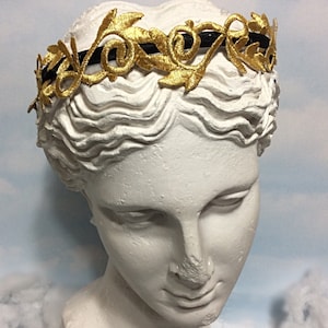 Gold Leaf Crown, gold headband, embroidered gold crown, adult headband woman, leaf embroidered headband, gold baroque headpiece, gold crown