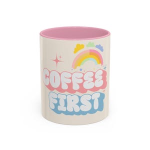 Caneca Coffee First com nuvem arco-íris | Caneca de cerâmica 325ml 445ml